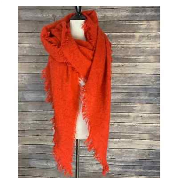 Anthropologie Boucle Scarf - Picture 2 of 4